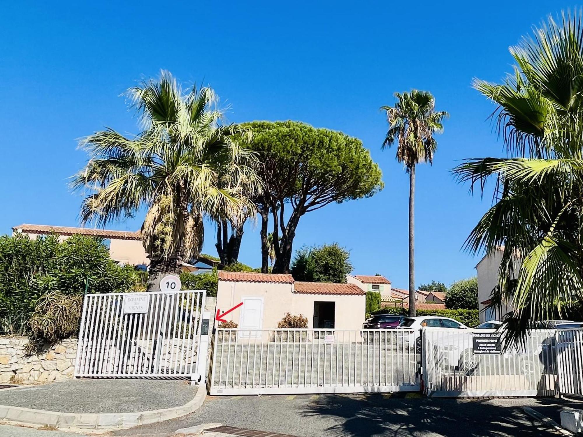 Domaine Des Vignes Golfe De Saint Tropez *